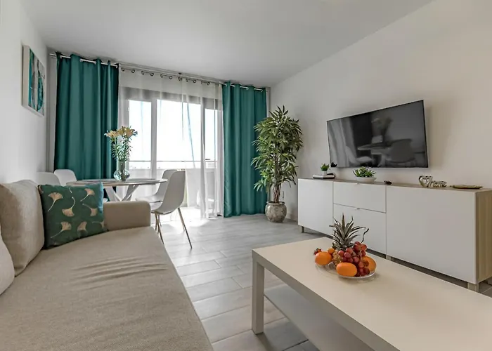 Newly Reformed With Sea View And Pool, Near The Beach, In Playa De Americas * بلايا ذي لاس أميريكاس