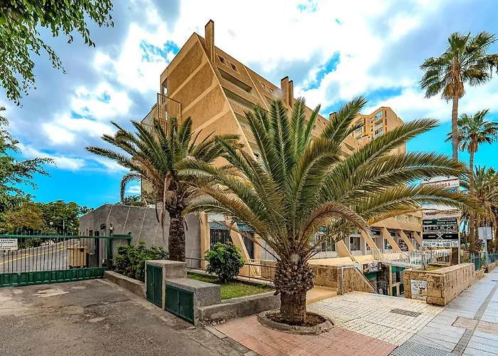 شقة Newly Reformed With Sea View And Pool, Near The Beach, In Playa De Americas