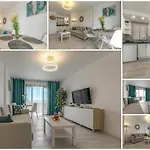 Newly Reformed With Sea View And Pool, Near The Beach, In Playa De Americas Апартаменти