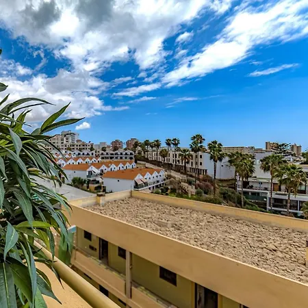 Newly Reformed With Sea View And Pool, Near The Beach, In Playa De Americas Playa de las Américas