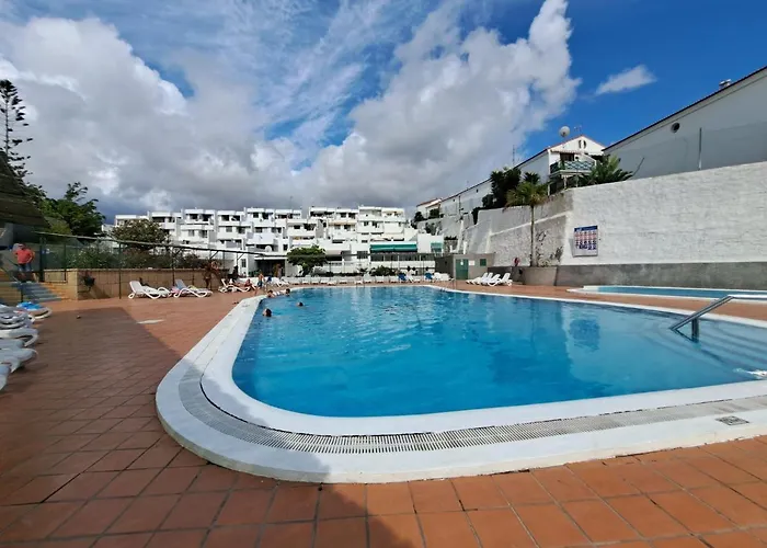 Newly Reformed With Sea View And Pool, Near The Beach, In Playa De Americas Apartament *