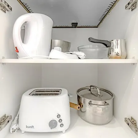 Апартаменты Newly Reformed With Sea View And Pool, Near The Beach, In Playa De Americas